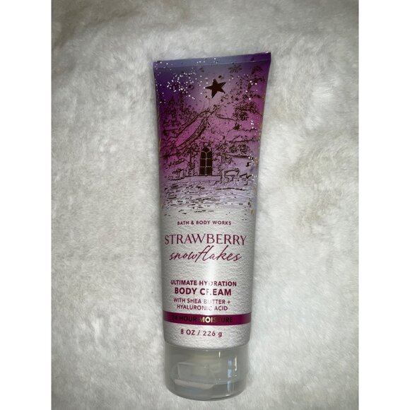 Bath & Body Works NEW Strawberry Snowflakes Ultra Shea Body Cream 8 oz - Picture 1 of 3